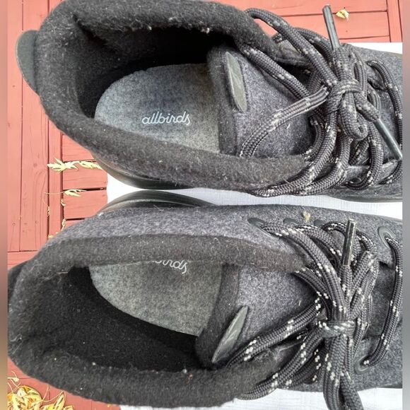 Allbirds black New Zealand merino wool laced ankle shoes. Very warm, comfy, M13 - Picture 6 of 9